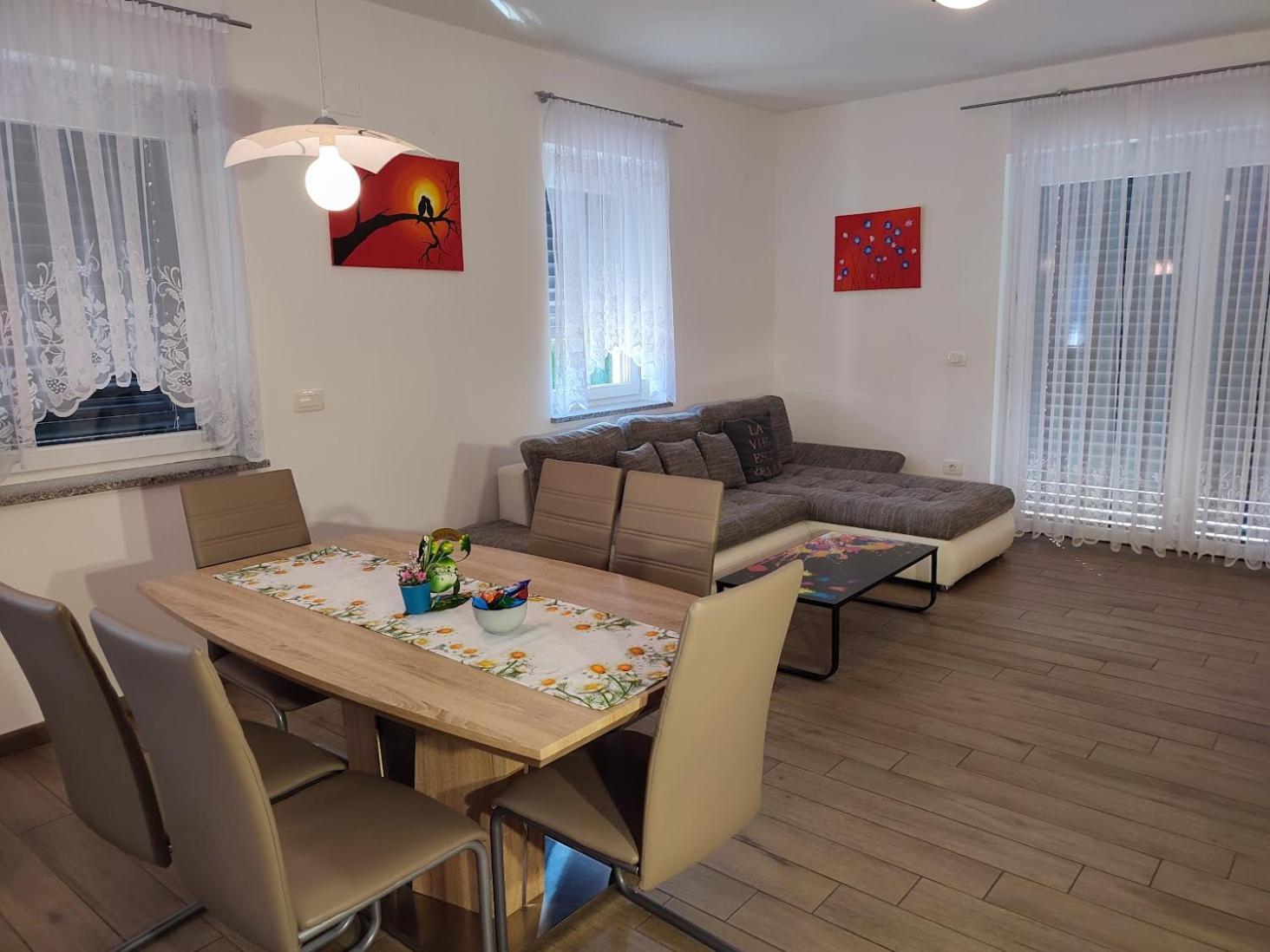 Apartments And Wellness Jelovca Radovljica Εξωτερικό φωτογραφία