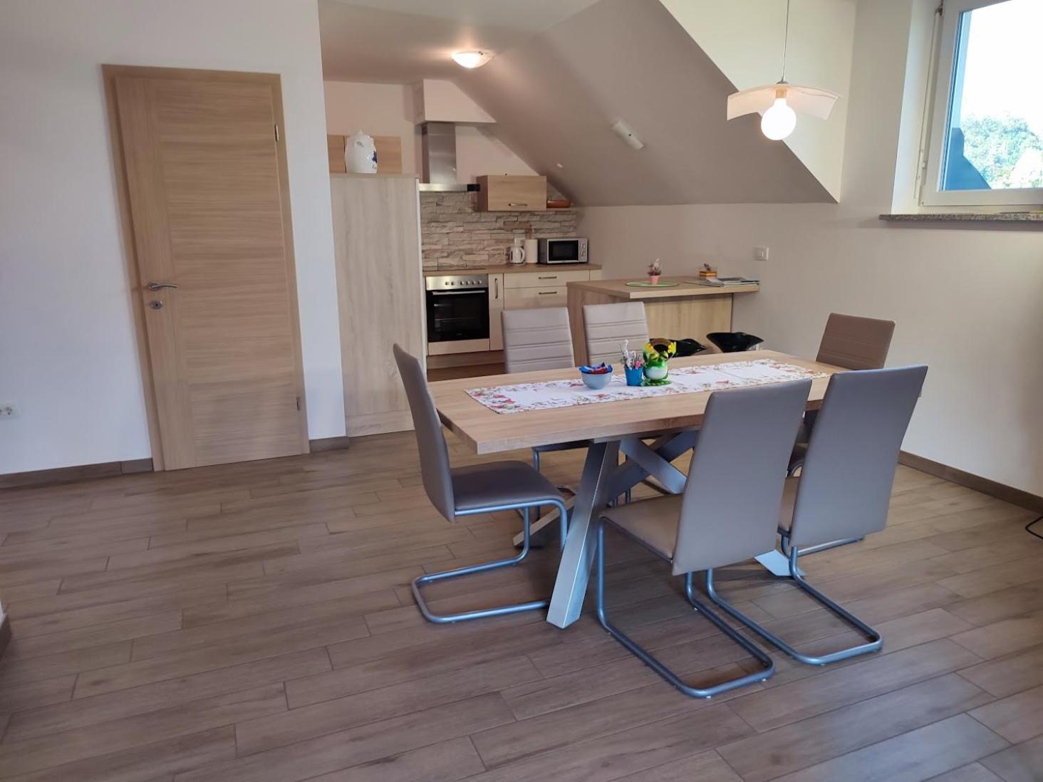 Apartments And Wellness Jelovca Radovljica Εξωτερικό φωτογραφία